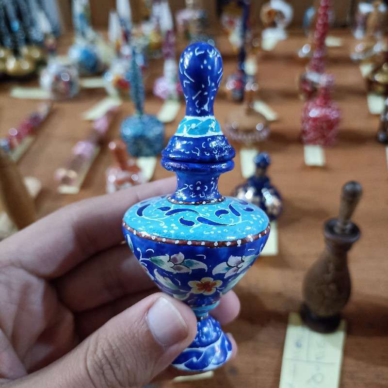 سرمه‌دان مسی پرداز طرح شاه عباسی بدنه آبی میل سرمه استخوانی B_4002